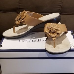 Croft & Barrow Sandals sz 8